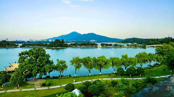 江蘇一景區走紅，被譽為“金陵明珠”，距市中心30分鐘車程