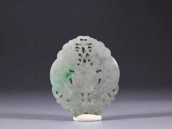 清代 翡翠如意紋牌