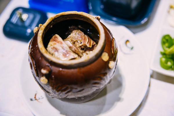 遠眺朝鮮大兵，中國這個鐵路口岸橫跨兩國，滿足你的好奇心