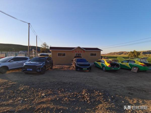 漢EV自駕新疆，在冰溝和計程車駐車做飯，越聊他們越想換電動車