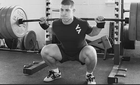 深蹲蹲到底的好處