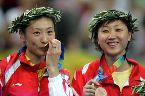 羽毛球女皇張寧：冠軍拿到手軟，國羽女單傳奇，巔峰時期有多強？