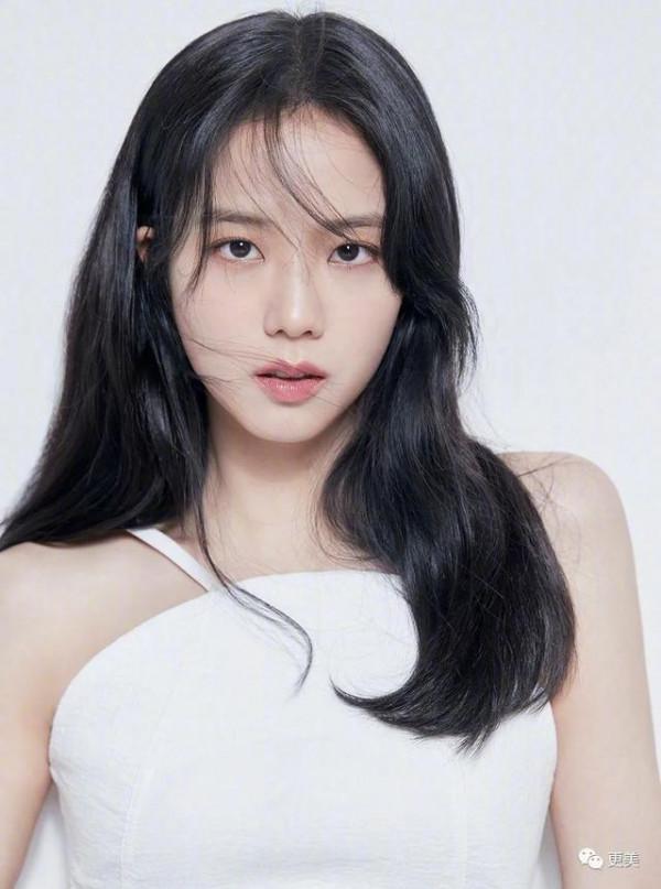 心疼ab,捂熱8年的資源被新晉“清水顏”小花拿下…… 心疼ab,捂熱8年的資源被新晉“清水顏”小花拿下……