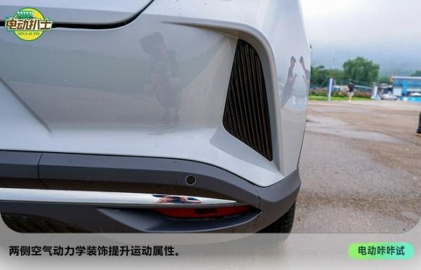 底盤緊 轉向精 場地試駕R汽車MARVEL R