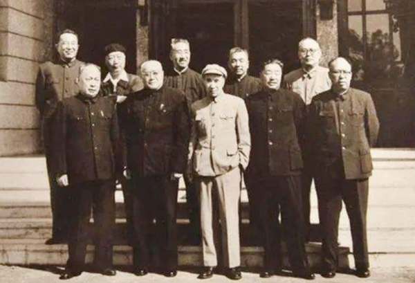 開國十大元帥:有4位來自四川,3位來自湖南省,這是什麼原因? 開國十大元帥:有4位來自四川,3位來自湖南省,這是什麼原因?