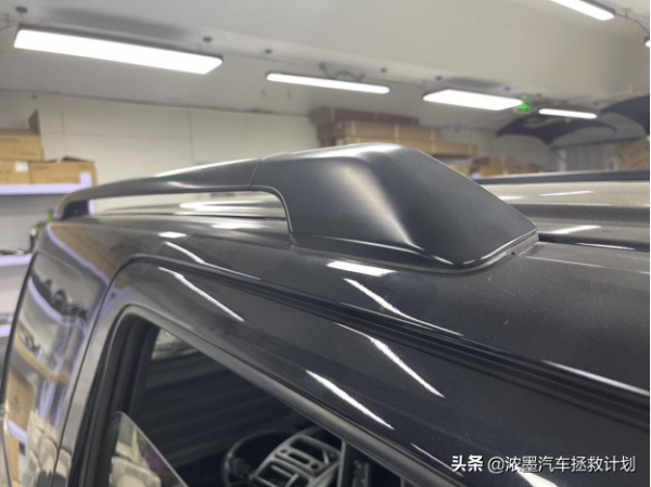 「可愛小車」整備一臺袖珍小車鈴木吉姆尼，有型才能釋放你的個性