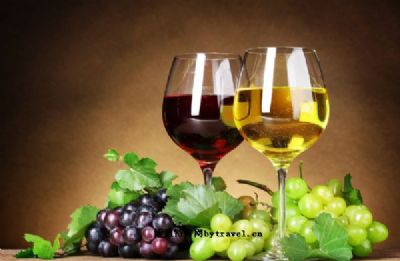 瀾滄江邊上的天主教堂