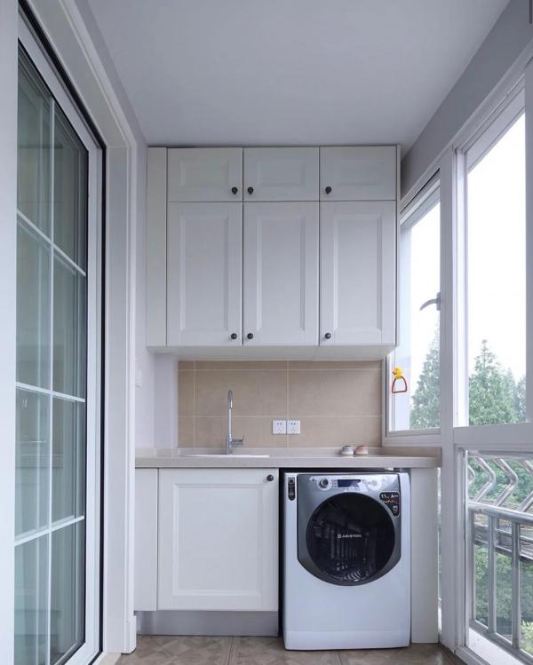 為什麼越來越多人喜歡做精緻化超薄櫃？體驗過才知道，真的很舒適