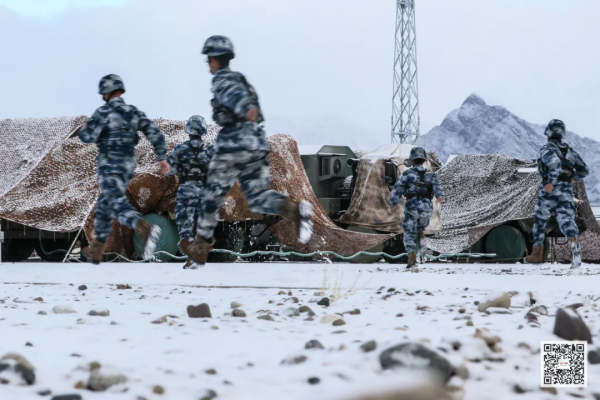 多圖直擊！空軍地導某旅高原&OpenCurlyDoubleQuote;防空利箭&rdquo;雪中訓練