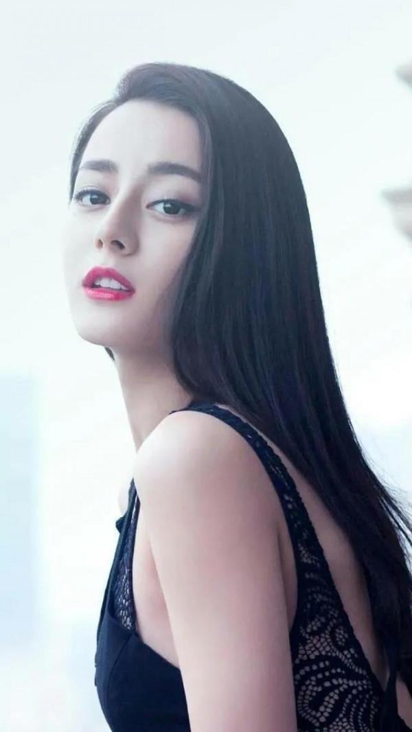 迪麗熱巴高畫質寫真照來了 迪麗熱巴高畫質寫真照來了