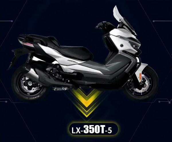 無極首款踏板車不叫350T，居然叫SR4 Max