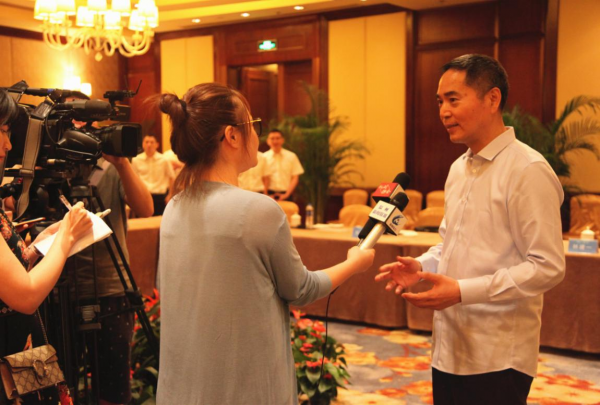 溫州富豪項光達,蟬聯兩年民營鋼企第一,力壓寶鋼一年入賬2908億 溫州富豪項光達,蟬聯兩年民營鋼企第一,力壓寶鋼一年入賬2908億