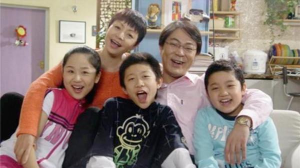 《家有兒女》引熱議，究竟是童年還是在毀童年，臺詞預言竟實現了