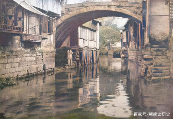 百年前女性是何模樣?小姑娘符合現代審美,茶文化女子形象使者 百年前女性是何模樣?小姑娘符合現代審美,茶文化女子形象使者