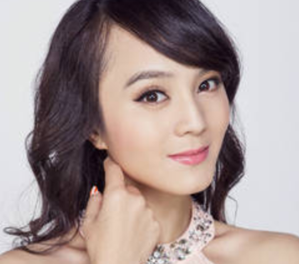 《不惑之旅》梅鈴也來客串了,迷人的熒幕反派,戲份雖少但卻很美 《不惑之旅》梅鈴也來客串了,迷人的熒幕反派,戲份雖少但卻很美