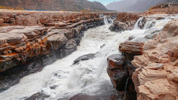 有人曾經說，沒有來過壺口瀑布，就無法辨別黃河的真面目