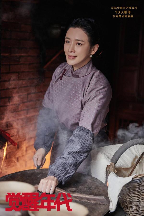 周顯欣《覺醒年代》獲年度優秀演員 德藝雙馨將為她開啟中女時代