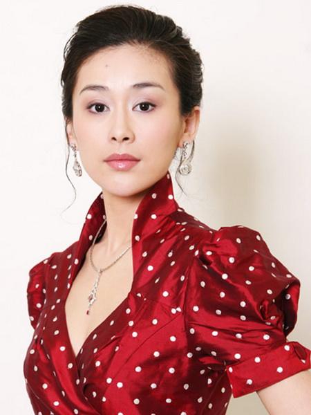 一直感覺王子文很像另一個女星,終於找到了 一直感覺王子文很像另一個女星,終於找到了