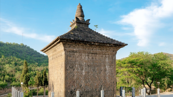 河南有825座古塔，號稱全國最多。朋友，你家鄉的古塔還在嗎？