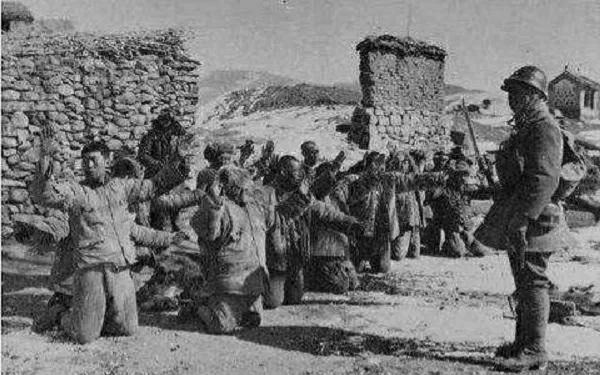 他是保家衛國的土匪，也曾誤殺兒童，最終因鋤奸被逮捕槍決