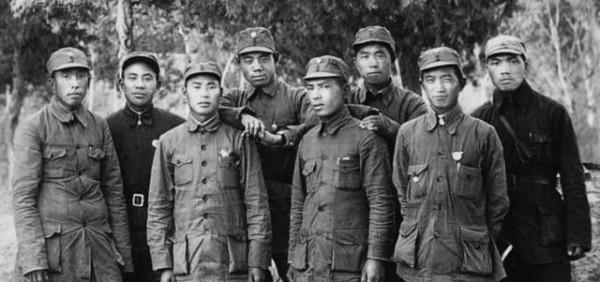 長征結束紅軍入陝北,陝北地小貧窮人少,毛主席:打閻錫山的土豪 長征結束紅軍入陝北,陝北地小貧窮人少,毛主席:打閻錫山的土豪