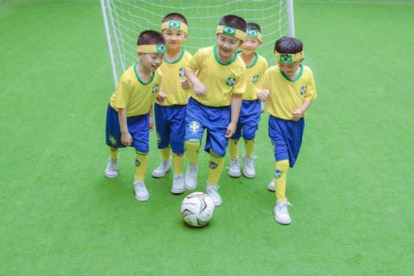 不要以為“多參與”總是好的!理性對待興趣班的各種比賽 不要以為“多參與”總是好的!理性對待興趣班的各種比賽