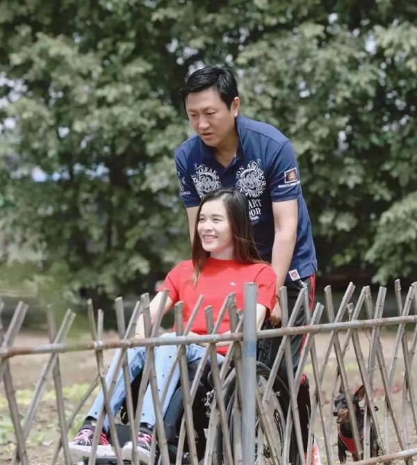 1998年，17歲的桑蘭在體操賽場上摔成癱瘓，如今她怎樣了？