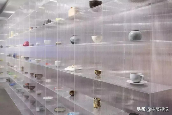 半年收入20億、時尚大片座上賓、江南布衣靠什麼走紅25年？