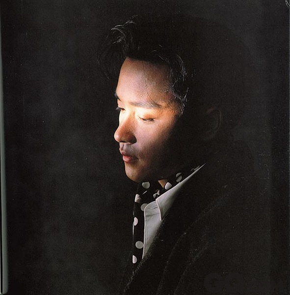 因抑鬱症自殺的6位明星，每一位都讓人心痛，最小的年僅25歲