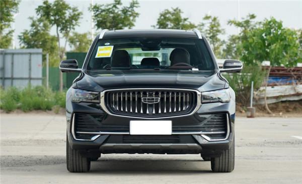 詳解星越L高功尊貴型，238匹馬力很充沛，比本田CR-V底盤有質感