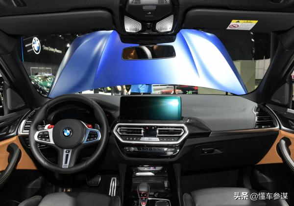 中型SUV效能天花板,500多匹馬力,爛路賽道都能跑 中型SUV效能天花板,500多匹馬力,爛路賽道都能跑