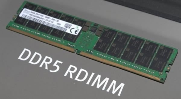 Intel介面又雙叒換了 為啥顯示器介面十年不變？