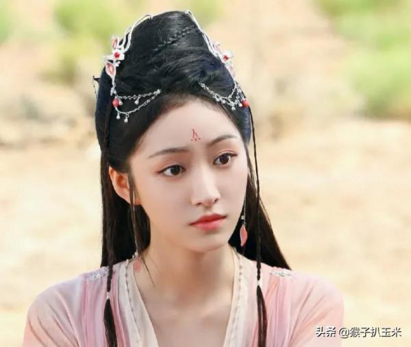 《沉香如屑》看妝就知道又虐了,楊紫、成毅“戰損妝”超有代入感 《沉香如屑》看妝就知道又虐了,楊紫、成毅“戰損妝”超有代入感