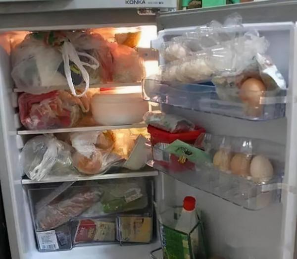 到姑姑家裡做客，看到她家的佈置，才明白什麼叫做“乾乾淨淨”