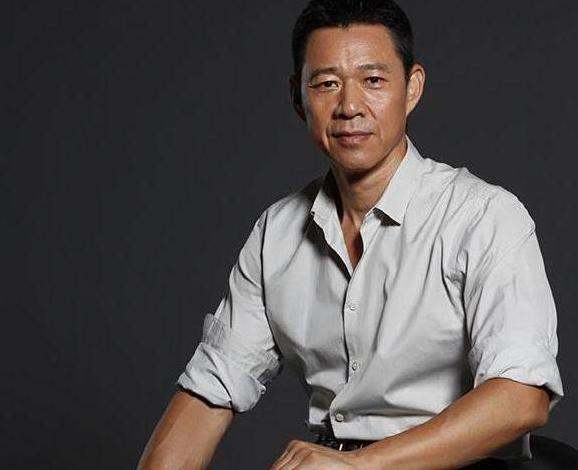 與呂麗萍離婚,拒絕參加親兒子婚禮的張豐毅,64歲又曝新情況 與呂麗萍離婚,拒絕參加親兒子婚禮的張豐毅,64歲又曝新情況