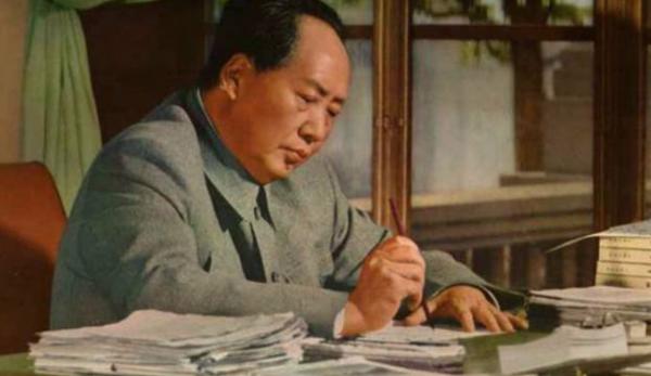 1979年賀子珍來到北京，提出想去毛主席紀念堂，最終結局如何？