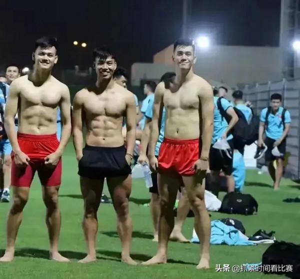 對於中國人及中國社會來講，足球是不是一項非常難發展的運動？