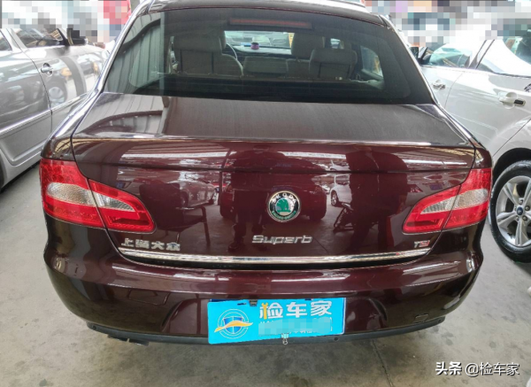 3萬塊的斯柯達昊銳沒人要，拆開內飾聞到臭味，買家：會捱打嗎？