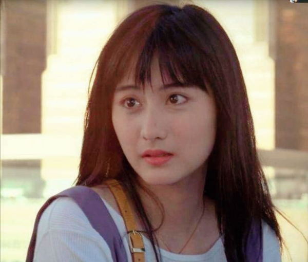 皮相美人不耐老，陳德容25歲就顏垮，陳紅上了年紀還沒陶虹美