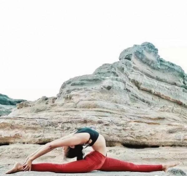 瑜伽神猴式，很多初學者嚮往的瑜伽體式