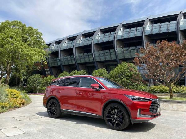 比亞迪唐還配“刀”，這是要大殺四方？