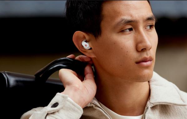 蘋果釋出Beats Fit Pro耳機；小米新機入網驍龍870+66W快充