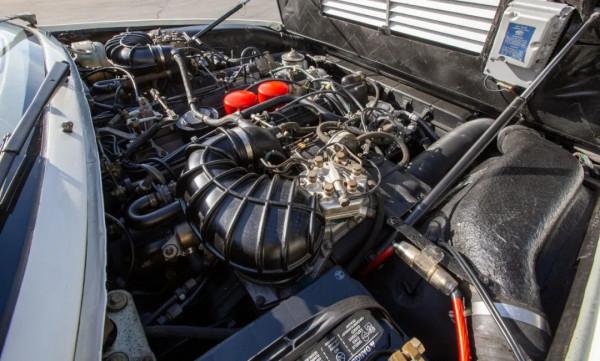 你能拒絕來自加長法拉利的誘惑嗎?1981 年法拉利400i四門加長版 你能拒絕來自加長法拉利的誘惑嗎?1981 年法拉利400i四門加長版