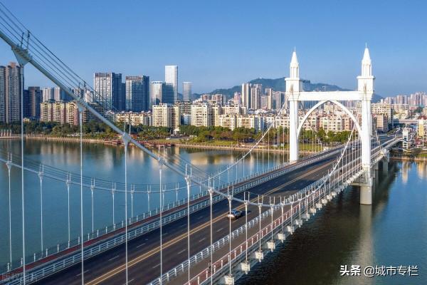 廣東十大強鎮出爐 廣東十大強鎮出爐