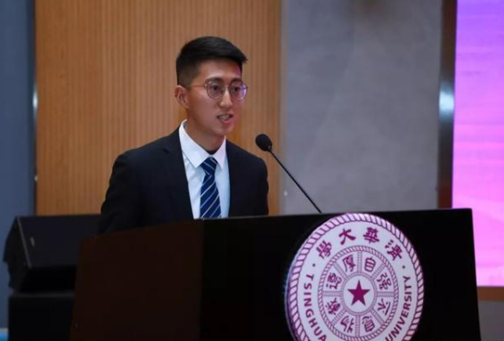 與國際接軌？清華將700多門課改為“全英文授課”，引發眾人不滿