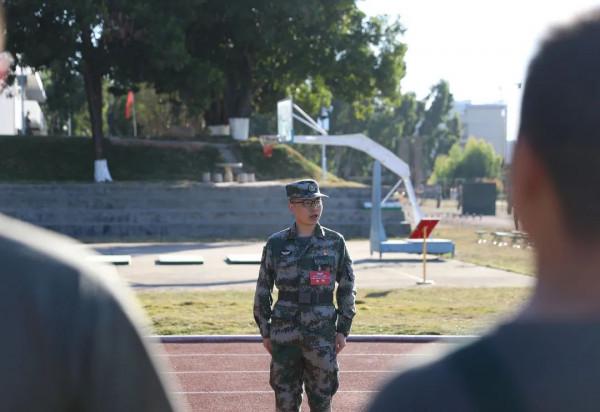 “兵王”選晉,開考 “兵王”選晉,開考