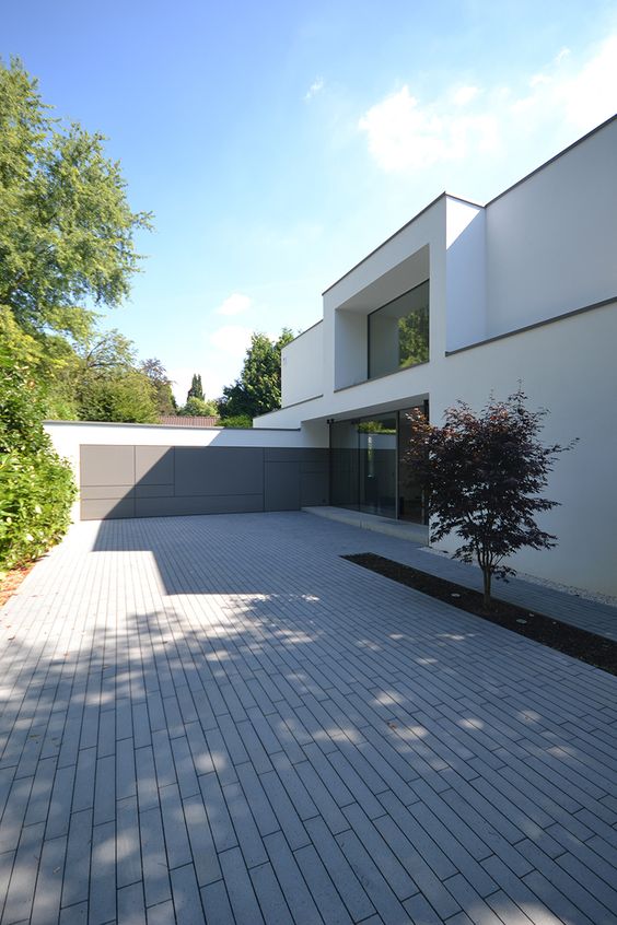 庭院地面怎麼鋪才好看？50款精緻有檔次鋪裝做法，為您提供靈感