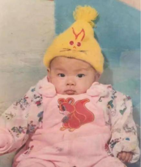 楊超越：從流水線打工人到走紅，讓多少二代們不服氣但又無可奈何