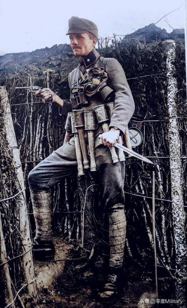 水積成川：朝鮮試射新型導彈 奧匈帝國軍官展示裝備