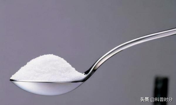 隔夜茶喝了會致癌？央視試驗說出真相，隔夜的東西到底哪些不能吃